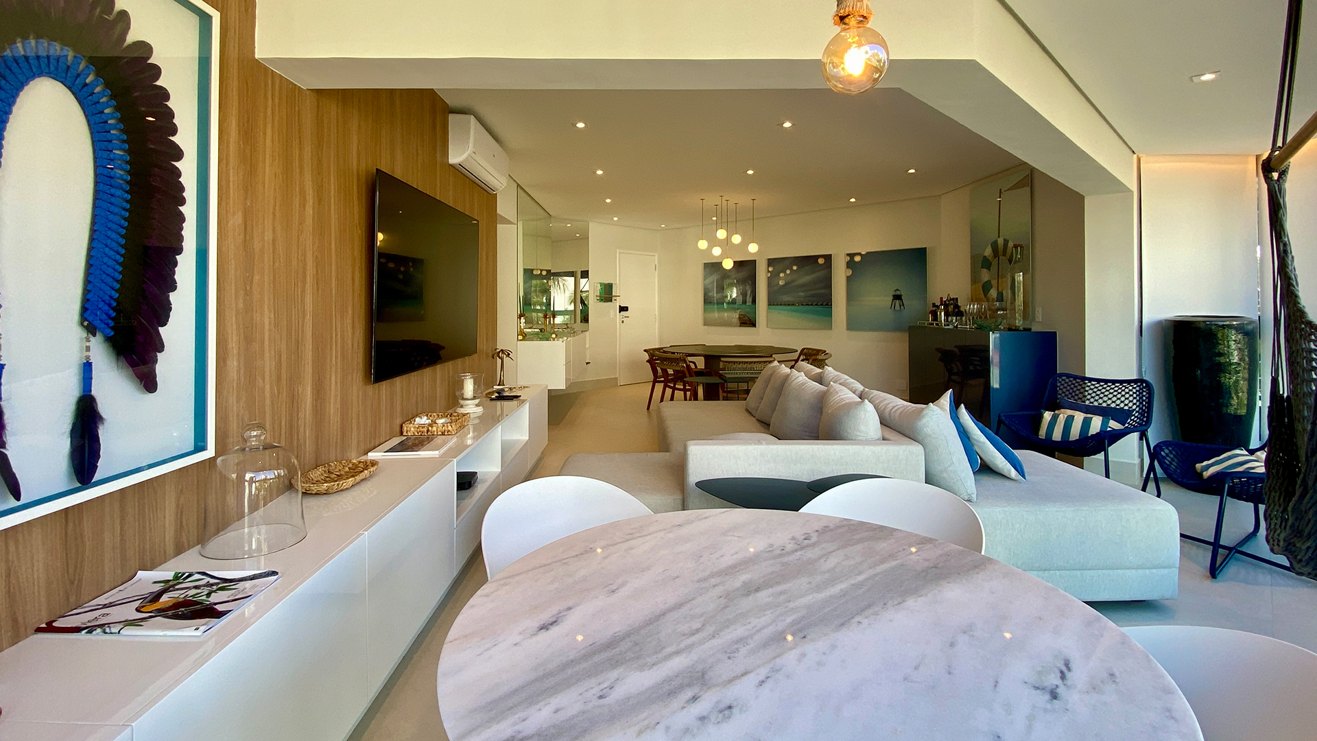 Riviera - Sofisticado apartamento na riviera de são lourenço eleva o conceito de moradia de alto padrão.endo e 169m² de área útil, 4 dormitórios, 3 suítes, cada detalhe foi cuidadosamente pensado para proporcionar uma experiência incomparável de conforto e estilo. a decoração impecável acrescenta um toque de bom gosto e modernidade, fazendo deste imóvel um verdadeiro refúgio de elegância. Riviera de São Lourenço 